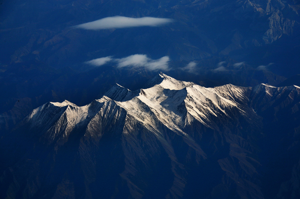 雪山之巔